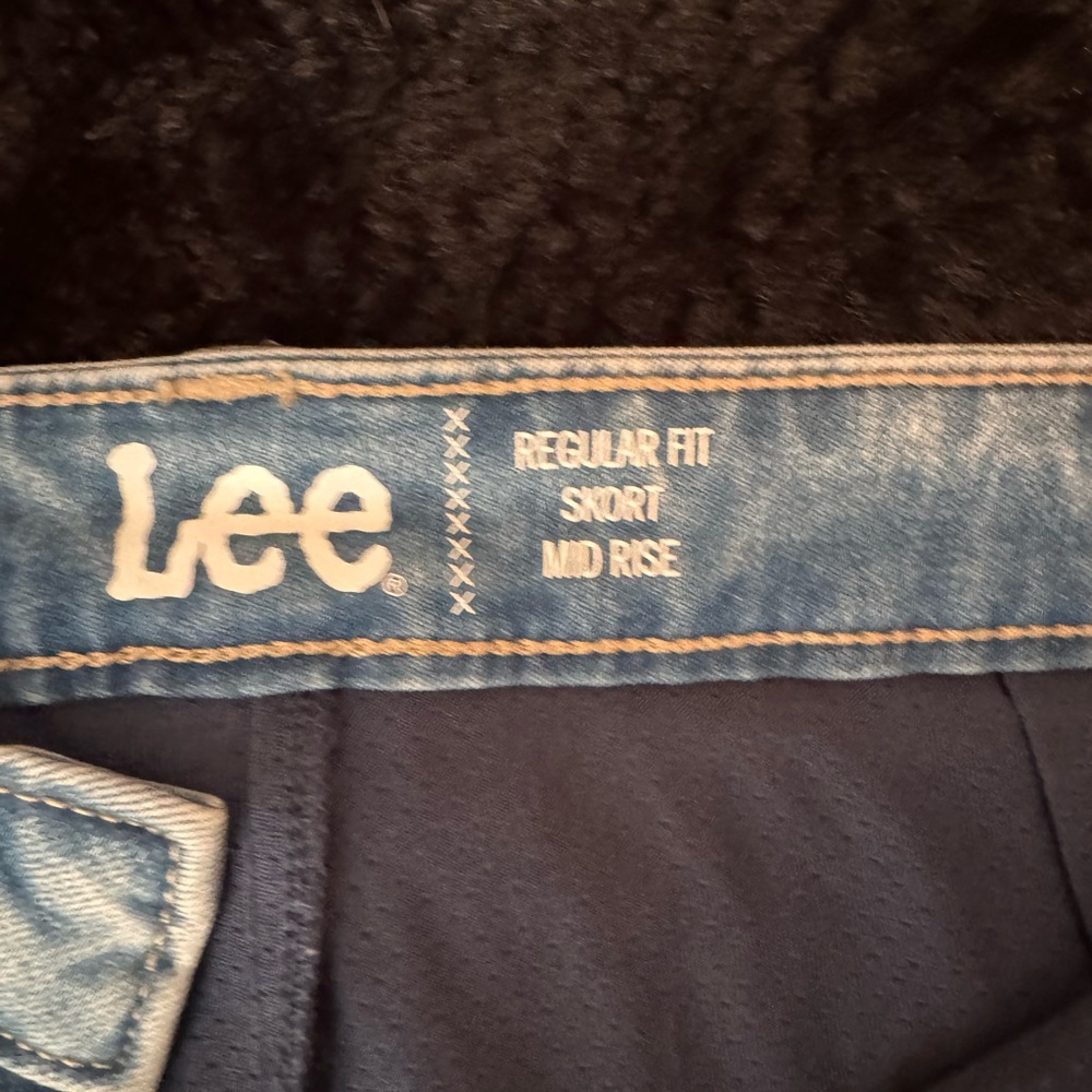 Light wash denim skort - Picture 4 of 4